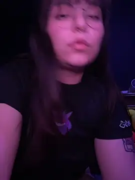 Solo_yoss' Live XXX Chat