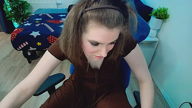 CranberryHot élő XXX-chatje