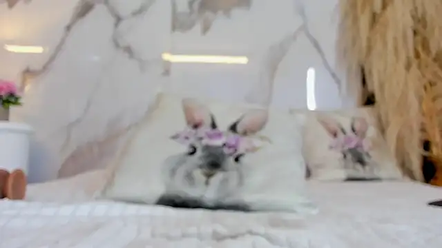 hannahill69 élő XXX-chatje