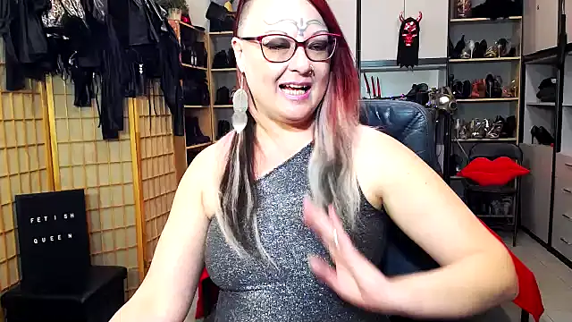 Chat XXX en directo de LindaDaemonX