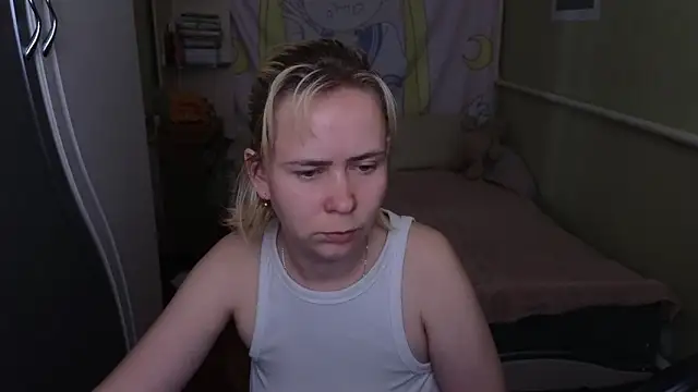 Chat XXX en directo de Riley_Roo