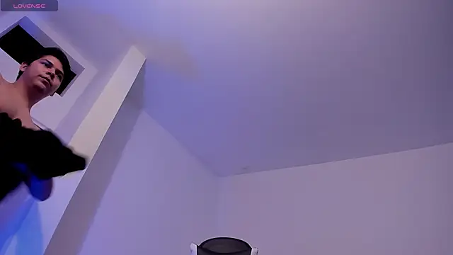 Asta_YunoXXX élő XXX-chatje