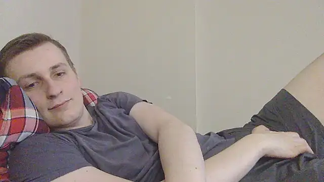 your_andy: διαδικτυακό σόου στην κάμερα