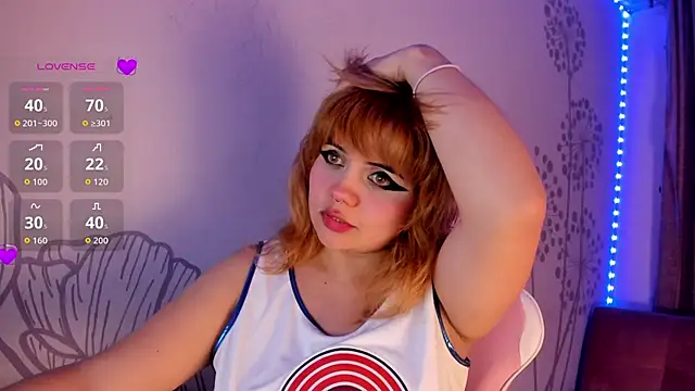 VelmaVibes Chat XXX in diretta