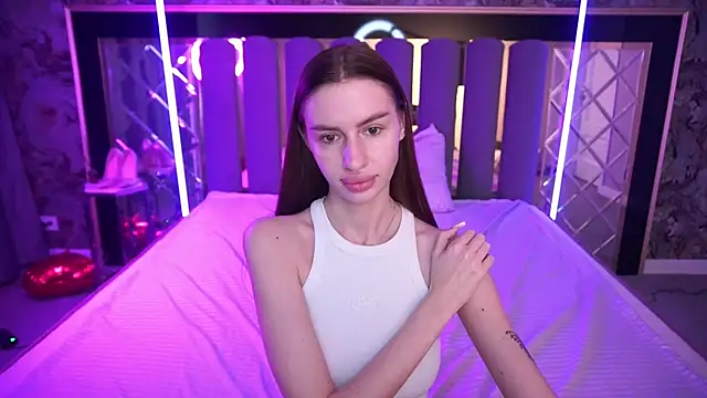 Snow_WhiteeeX Live XXX-chat