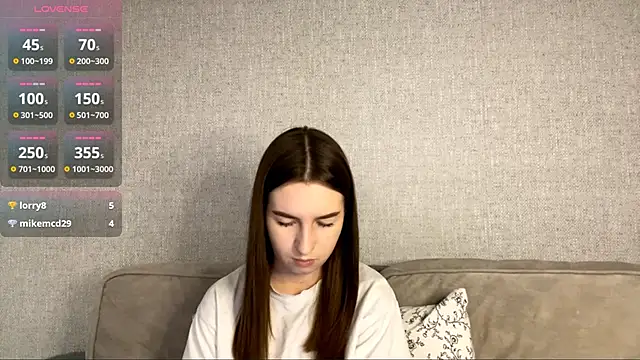 Show modela WinterChriscoe na web-kameri