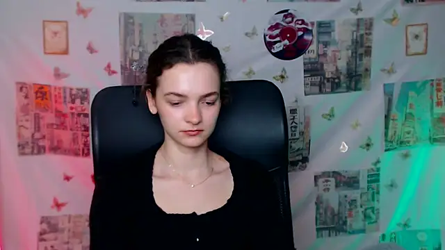 _SusieSu_ Live XXX-Chat