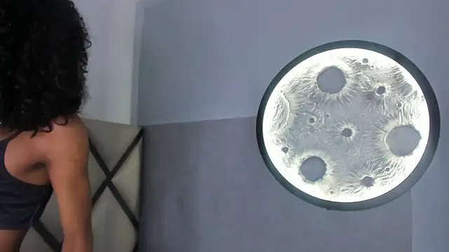 venus-03 Show Webcam