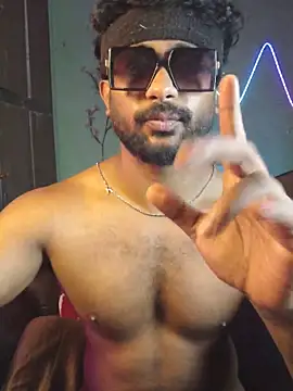 Ivy_the_goddess Show in webcam