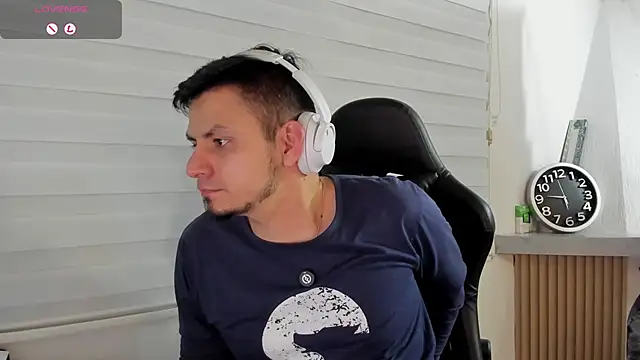 Rick_Adams 现场XXX聊天