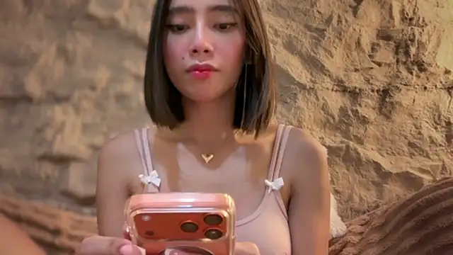 GenesisCastillano Show Webcam