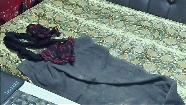 Lily4yourfun: онлайн-секс-чат