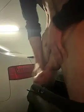 Show modela musti312 na web-kameri