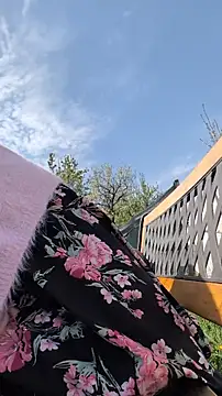 Risky_girl23_ 现场XXX聊天