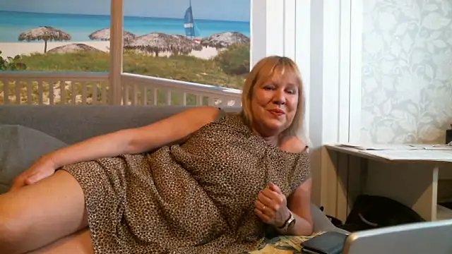 Nikole111 Live XXX Chat