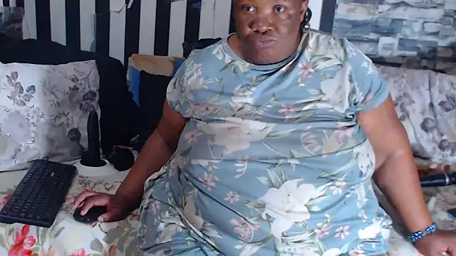 Chat XXX Live BigHotMatureXx