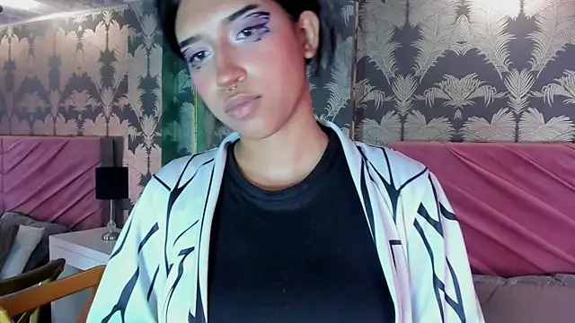 Chat XXX Live Karin_Ks