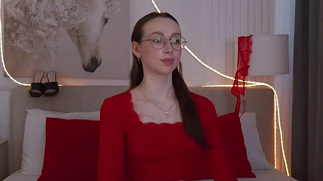 XXX chat uživo modela Emily_Simon