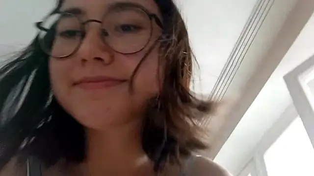 LezlieEllegood live XXX chat