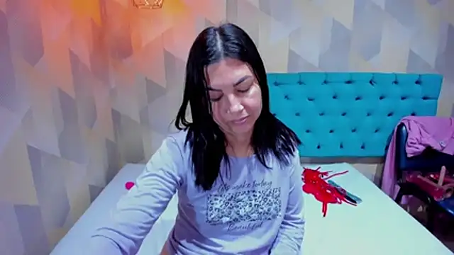 دردشة AdaFawxx الجنسية المباشرة