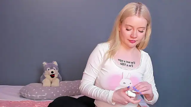 Živý XXX chat Lillie_Berry