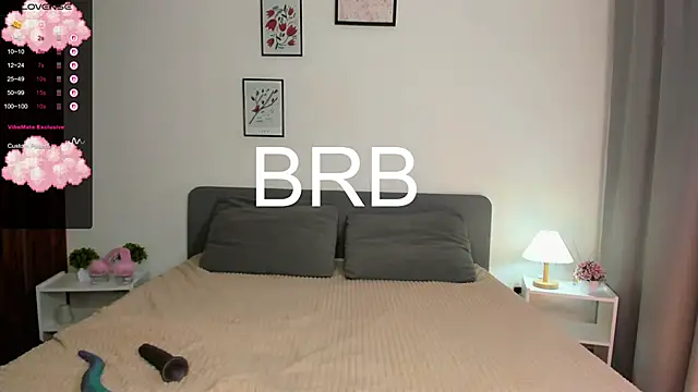 pink_medi1 Webcam Show