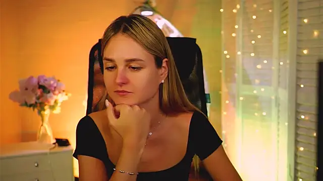 DeboraLarson: онлайн-секс-чат