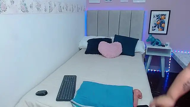 Emma_Brm 라이브 XXX 채팅