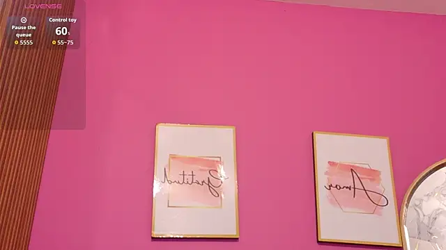 yourcuteneighbourr Adlı Modelin Canlı XXX Sohbeti