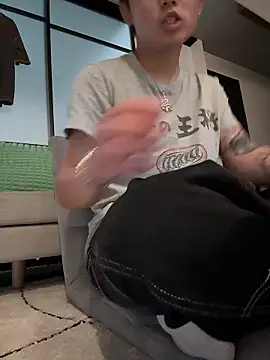 kuma0908 Show Webcam