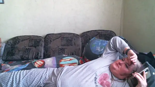 Lana555のライブXXX  チャット