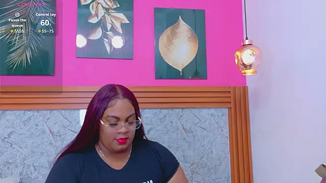 matureahomegirl Adlı Modelin Canlı XXX Sohbeti