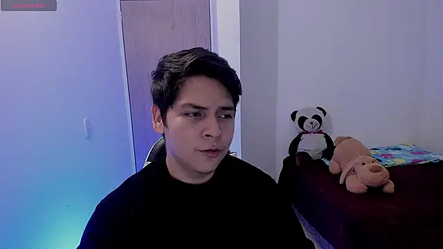 Asta_YunoXXX Adlı Modelin Canlı XXX Sohbeti