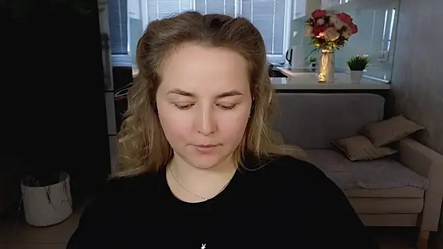 Mira_Mermayd Live XXX-Chat