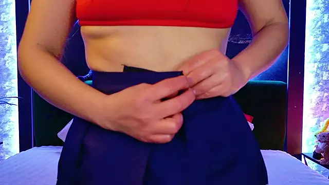 ElyaQuinn: онлайн-секс-чат