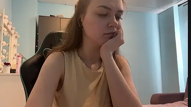 Chat +18 de AndreeMerryman ao vivo