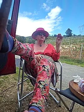 Sembang XXX Secara Langsung Hot-Muci