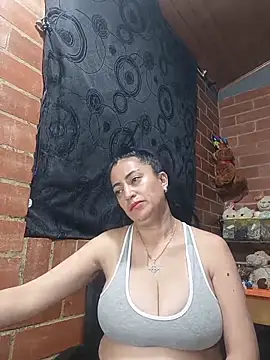 Chatroom XXX en direct de Alexandrina