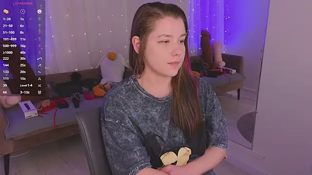 Chatroom XXX en direct de Mira_Falls