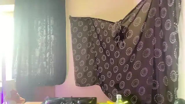 Show de webcam de Guyst049