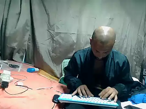 Camodick élő XXX-chatje