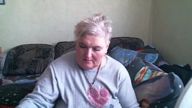 Chat +18 de Lana555 ao vivo