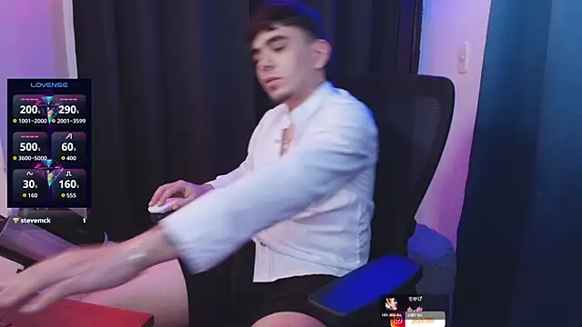 Chat +18 de Guccy_Boy_Club ao vivo