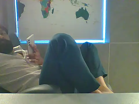 Chat +18 de autophile-indian ao vivo