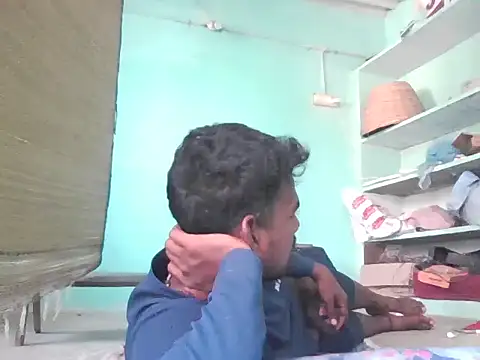 Pertunjukan Kamera Web Tamilgud23