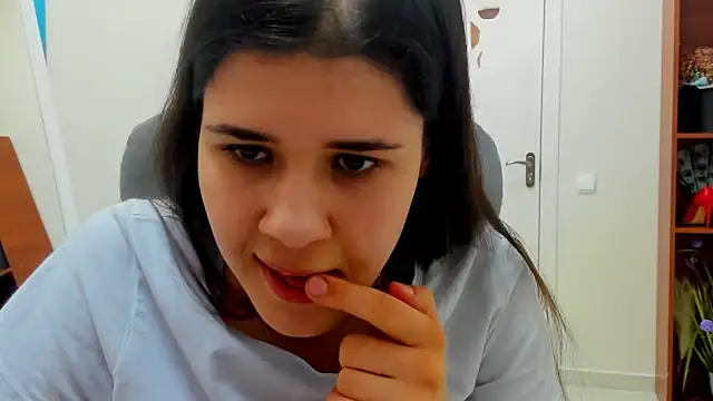 Joannia élő XXX-chatje