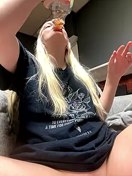 lexuslover687 webkamerás műsora