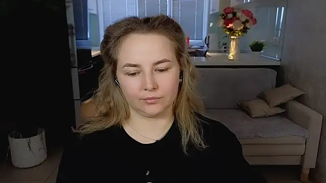 Chat XXX en directo de Mira_Mermayd