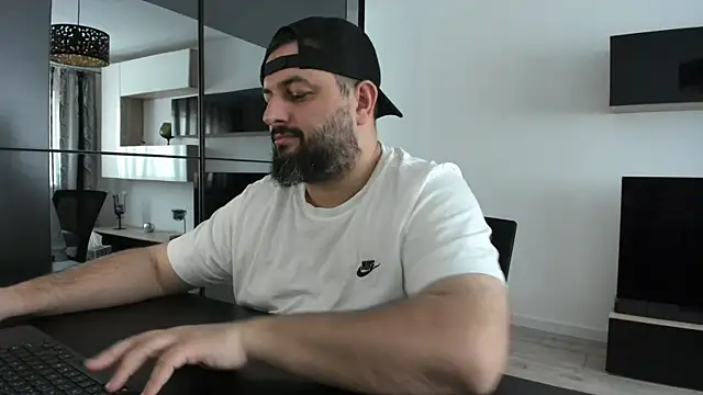 DravenPeak Live XXX-Chat