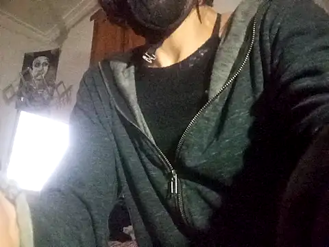 lucybeb 在線直播表演